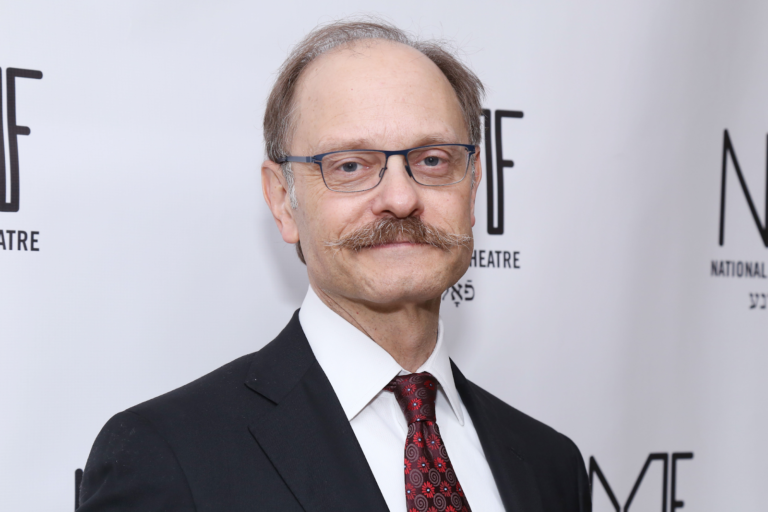 david hyde pierce net worth